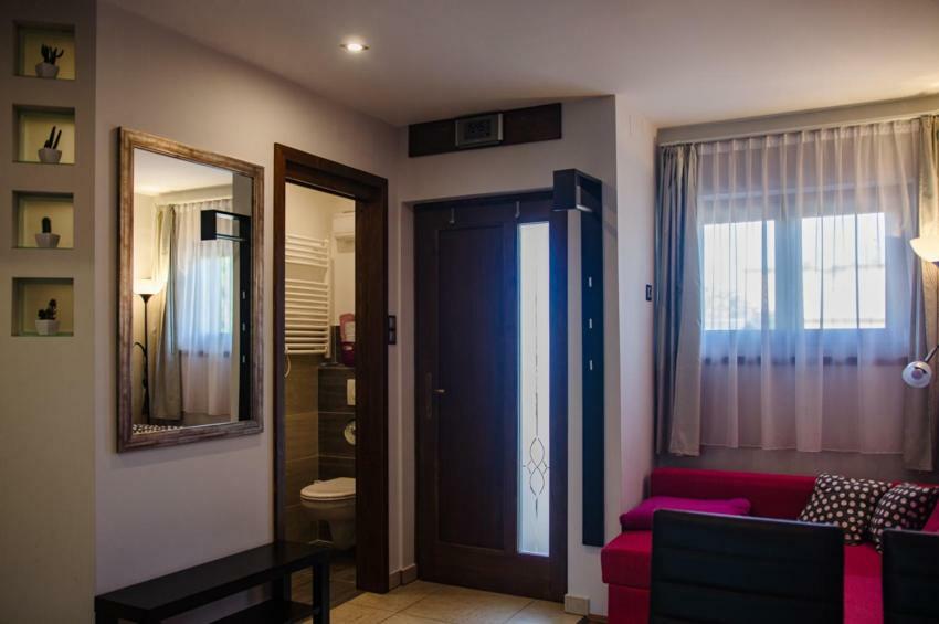 Titi Classic & Trendy Apartman บุค ภายนอก รูปภาพ